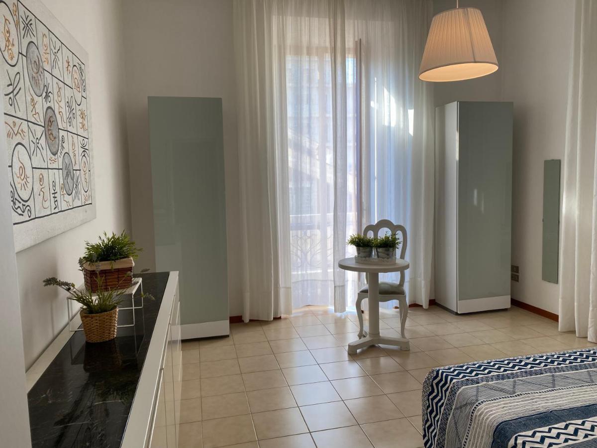 Westhouse Apartment Pescara Bagian luar foto